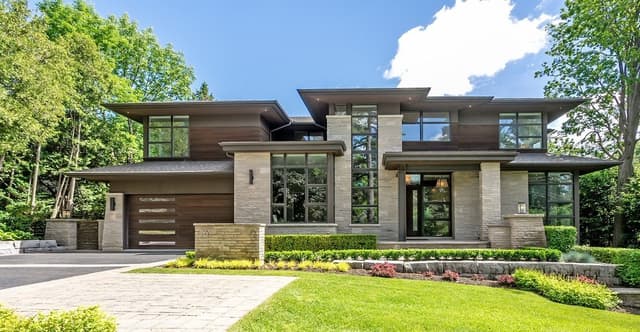 265 Maple Grove Dr. Oakville On L6j 4v6