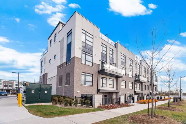 1589 Rose Way 119 Milton On L9e 1n4