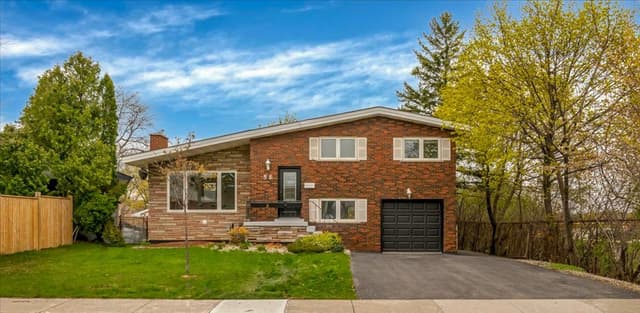58 Columbia Dr. Lower Hamilton On L9c 3y2