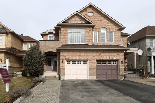 5817 Questman Hollow Mississauga On L5m 6n8