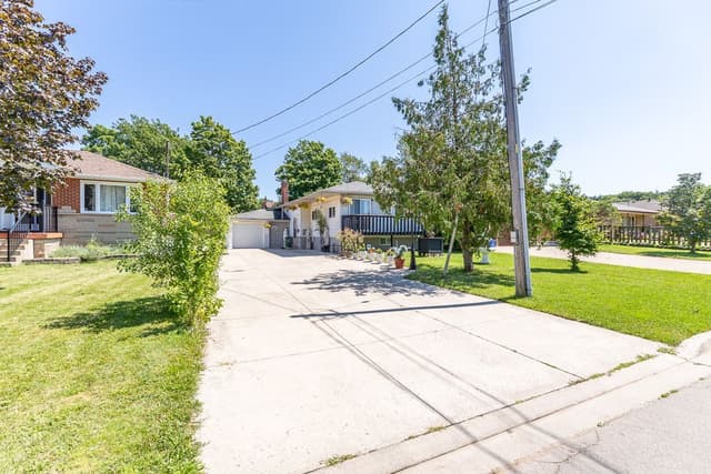 134 Homeside Ave. Hamilton On L8g 3h1