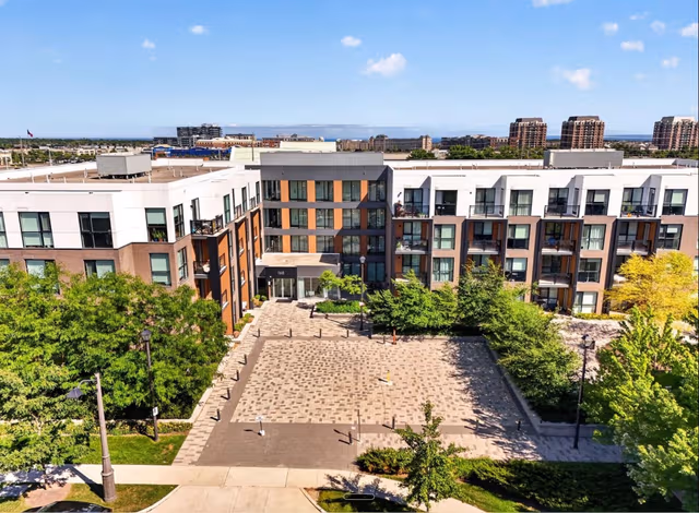 168 Sabina Dr. 214 Oakville On L6w 0w5