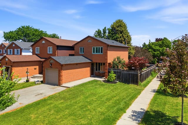 291 Woodlawn Cres. Milton On L9t 4v8