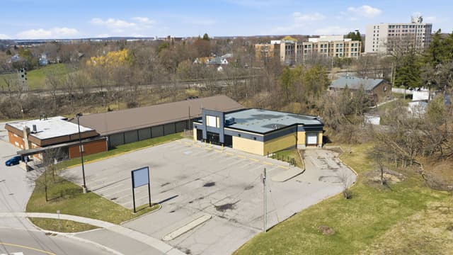 51 Millside Dr. Milton On L9t 1s8