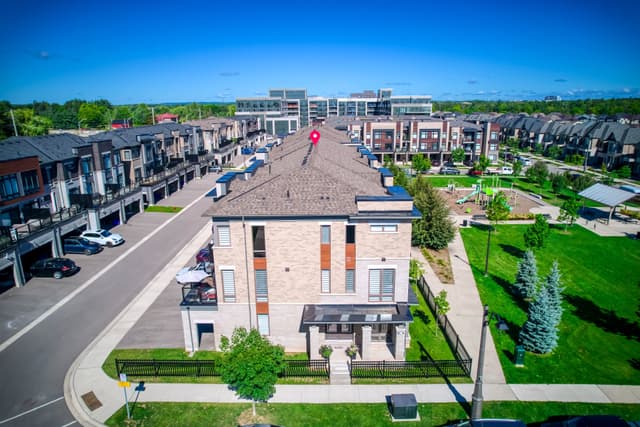 2481 Badger Cres. 1 Oakville On L6m 5m1