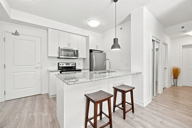 2486 Old Bronte Rd. 203 Oakville On L6m 4j2