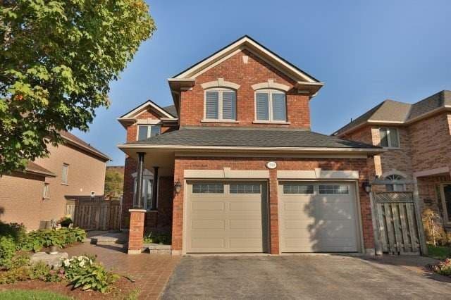 390 Grovehill Rd. Oakville On L6h 6p3