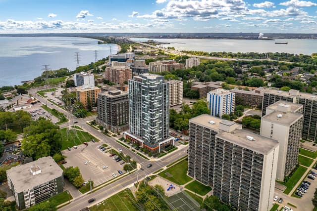 500 Brock Ave. 2105 Burlington On L7s 0a5