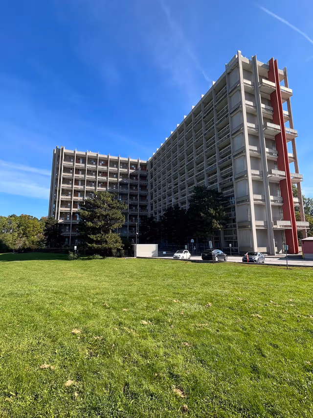 350 Quigley Rd. 324 Hamilton On L8k 5n2