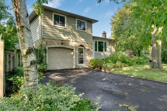 1242 Richards Cres. Oakville On L6h 1r3