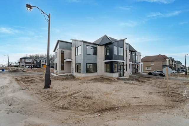 120 Settlers Rd. E Oakville On L6h 7c8