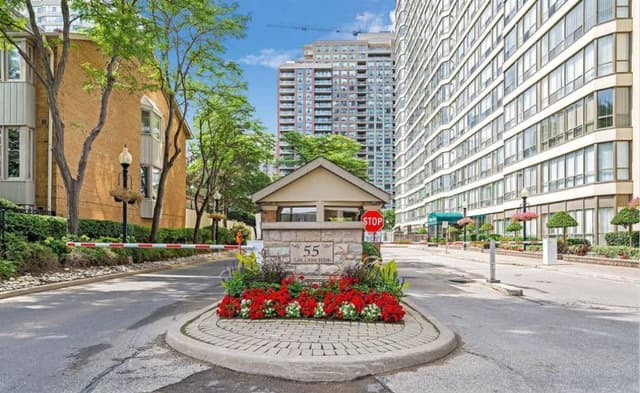 55 Elm Dr. 1211 Mississauga On L5b 3z3