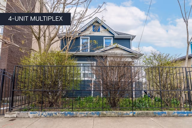 108 Queenston St. St Catharines On L2r 2z3