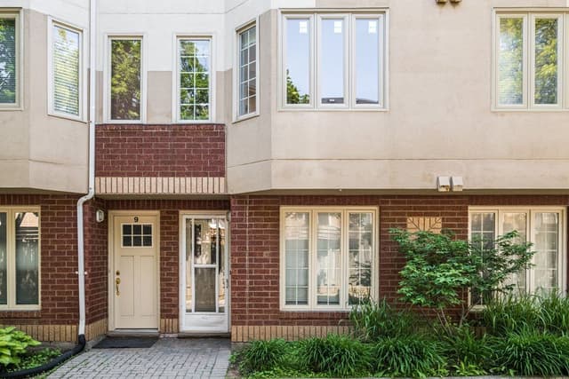 266 Limeridge Rd. E 10 Hamilton On L9a 2s7