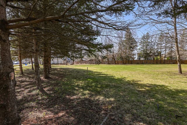 Lots 1 2 3 1320 Niagara Stone Rd. Niagara-on-the-lake On L0s 1j0