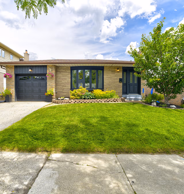 2379 Duncaster Dr. Burlington On L7p 3v9