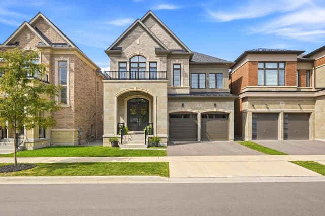 45 Boulton Trail Oakville On L6h 0z9