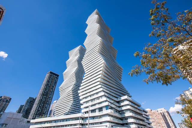 3883 Quartz Rd. 321 Mississauga On L5b 4m6