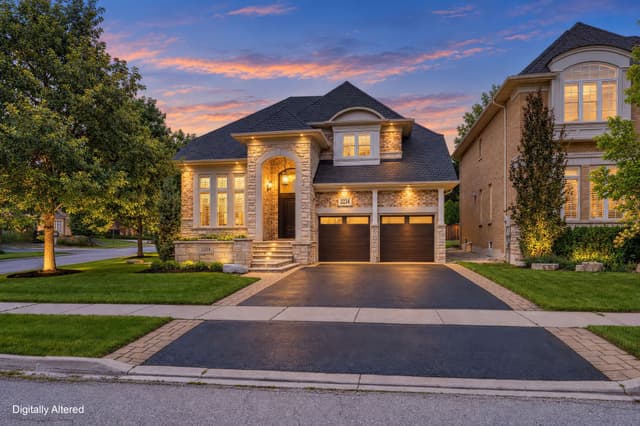 2234 Lyndhurst Dr. Oakville On L6h 7v4