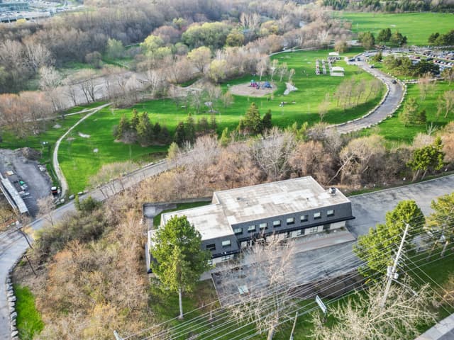 1645 Dundas St. W Mississauga On L5c 1e3