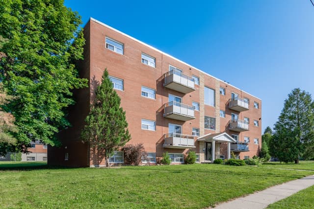 10 Glenbrook Dr. Guelph On N1e 1a9