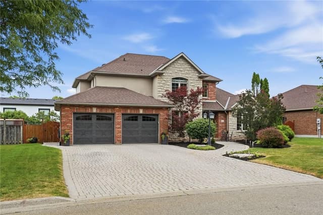 5 Manor Cres. Grimsby On L3m 5j9
