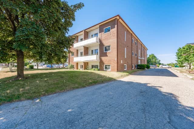 57 Conroy Cres. 102 Guelph On N1g 2v5