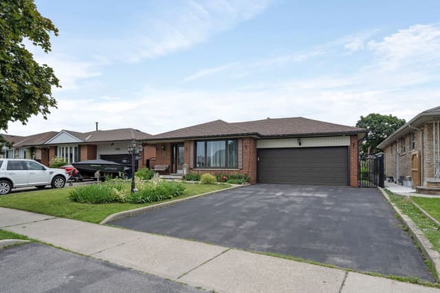 7279 Vernor Dr. Mississauga On L4t 2p5