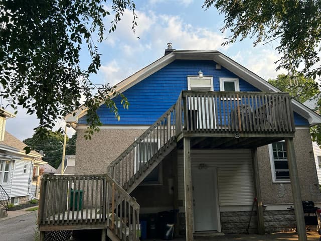 71 Pleasant Ave. 2nd Flr St Catharines On L2r 1x9