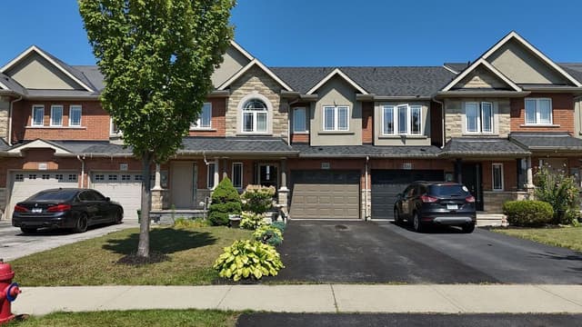 336 Pinehill Dr. Hamilton On L0r 1p0