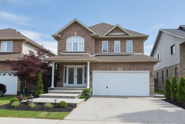 115 Bocelli Cres. Hamilton On L0r 1p0