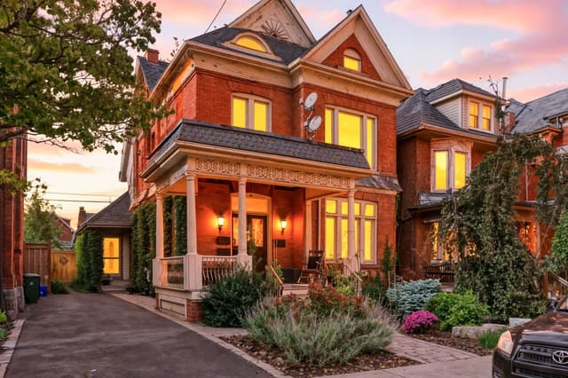 30 Ontario Ave. Hamilton On L8n 2x2