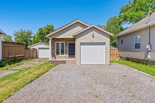 46A Pelham Rd. St Catharines On L2s 1r4