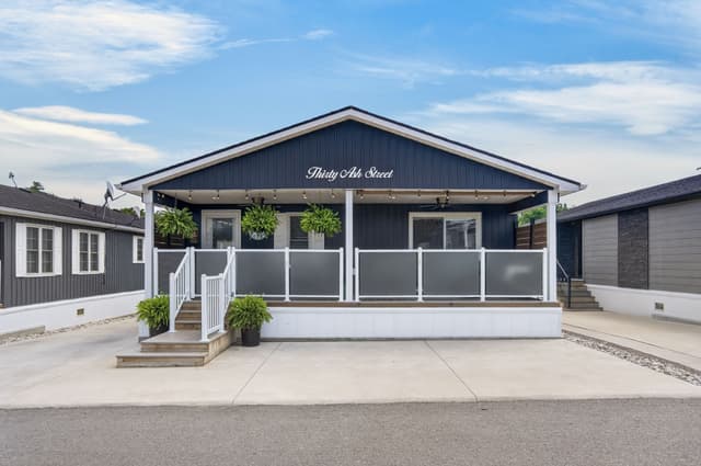 4449 Milburough Line 30 Ash St. Burlington On L7p 0c5