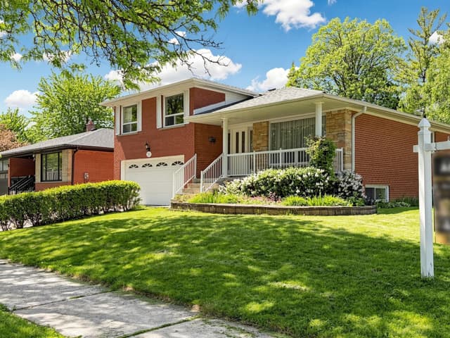 2220 Springfield Ct. Mississauga On L5k 1v2