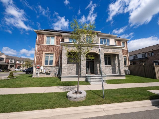 1155 Hamman Way Milton On L9b 1k2