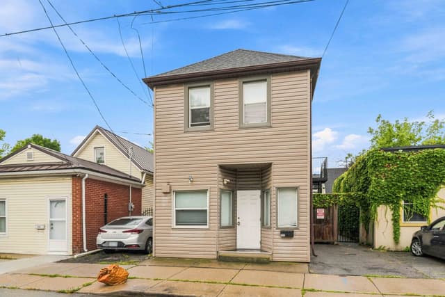 105 Emerson St. Hamilton On L8s 2x5