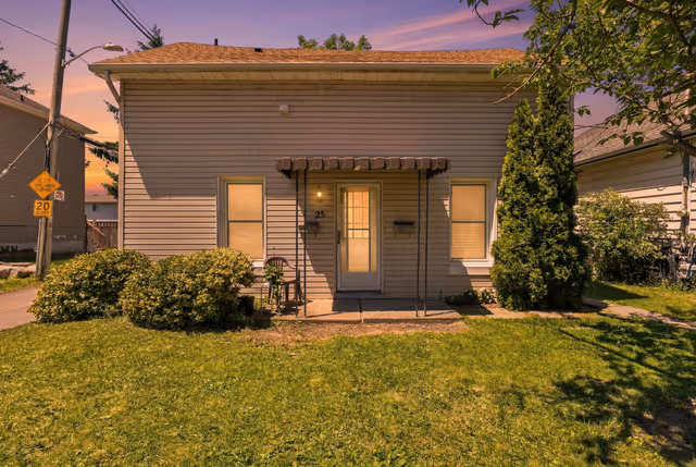 25 Bessey St. St Catharines On L2t 1l9