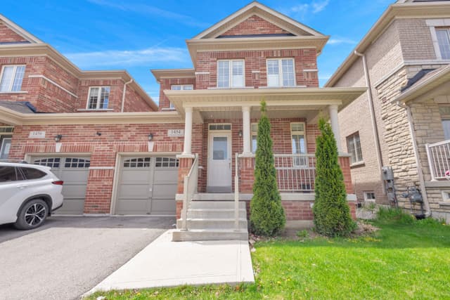 1454 Chretien St. Milton On L9e 1j1