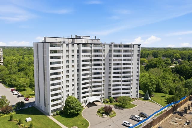 15 Towering Heights Blvd. 1005 St Catharines On L2t 3g7