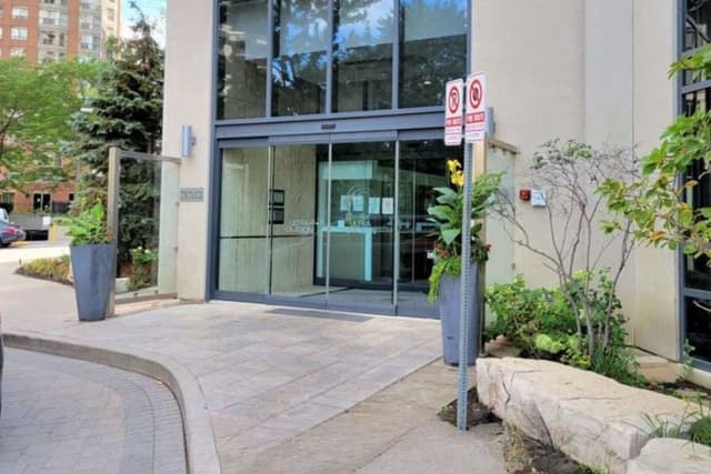 330 Burnhamthorpe Rd. W 2609 Mississauga On L5b 3y5