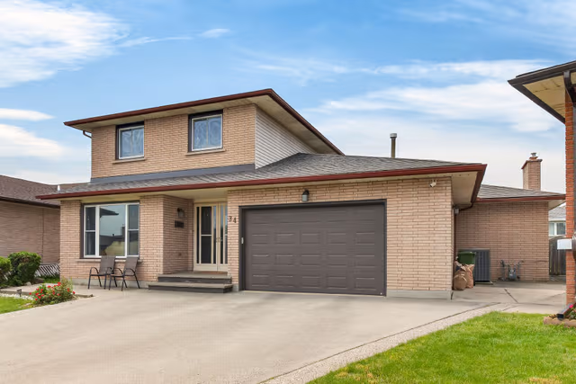 34 Capri Cres. Hamilton On L8e 4j7