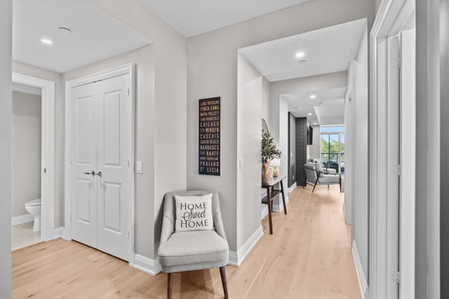 11 Bronte Rd. 409 Oakville On L6l 0e1