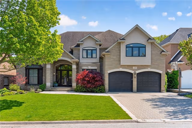 120 Jerome Park Dr. Hamilton On L9h 6h3