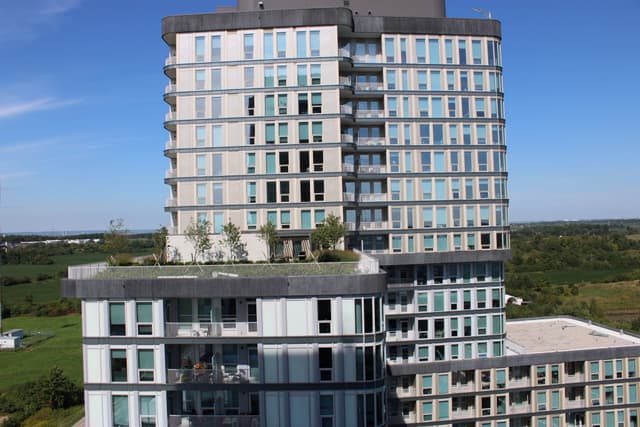 3220 William Coltson Ave. 1406 Oakville On L6h 7x9