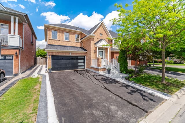 363 Holmes Cres. Milton On L9t 0t4