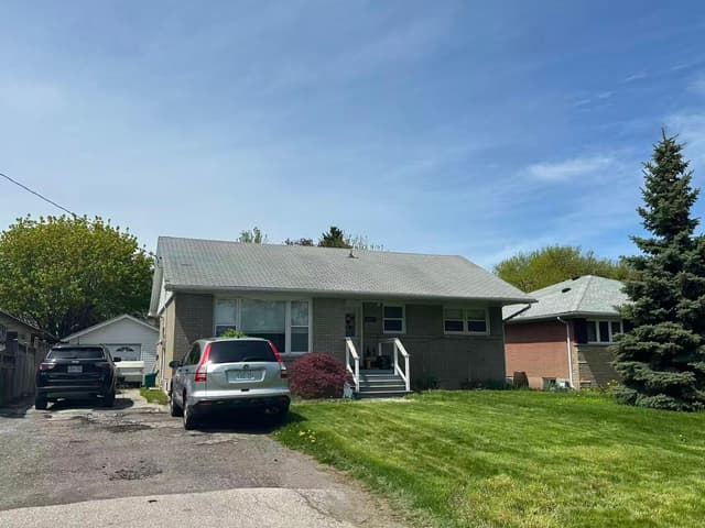 1387 Selkirk Ave. Lower Oakville On L6l 2v5