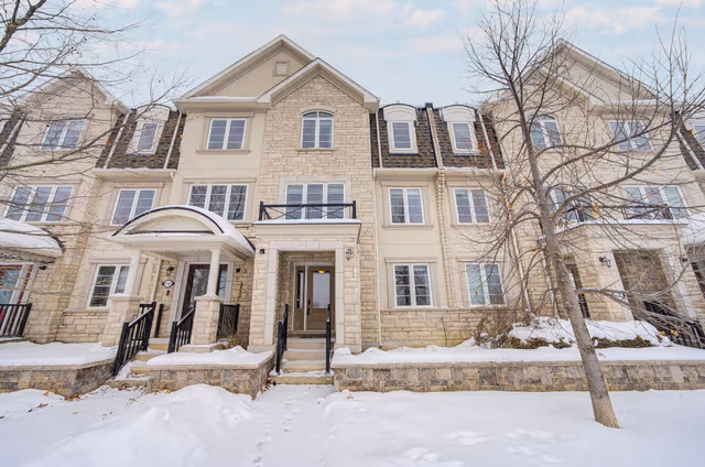 3002 Preserve Dr. Unit 25 Dr. Oakville On L6m 0v5