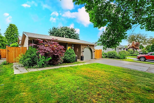 26 Fairington Cres. St Catharines On L2n 5w3