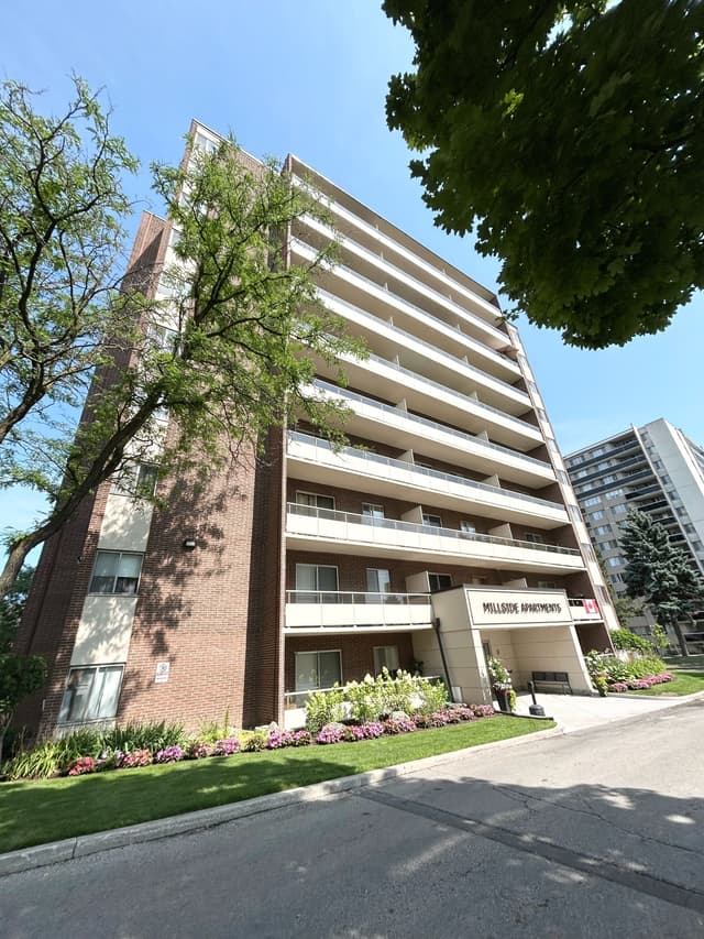 101 Millside Dr. 408 Milton On L9t 3c2